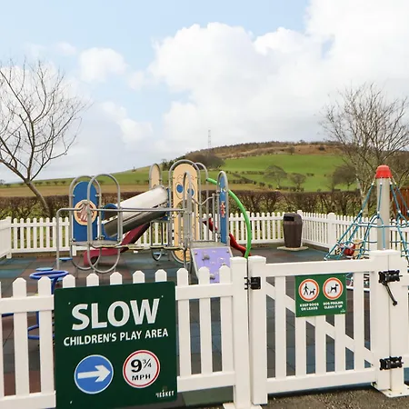 A And C Lodge-plot 21 Dom wakacyjny